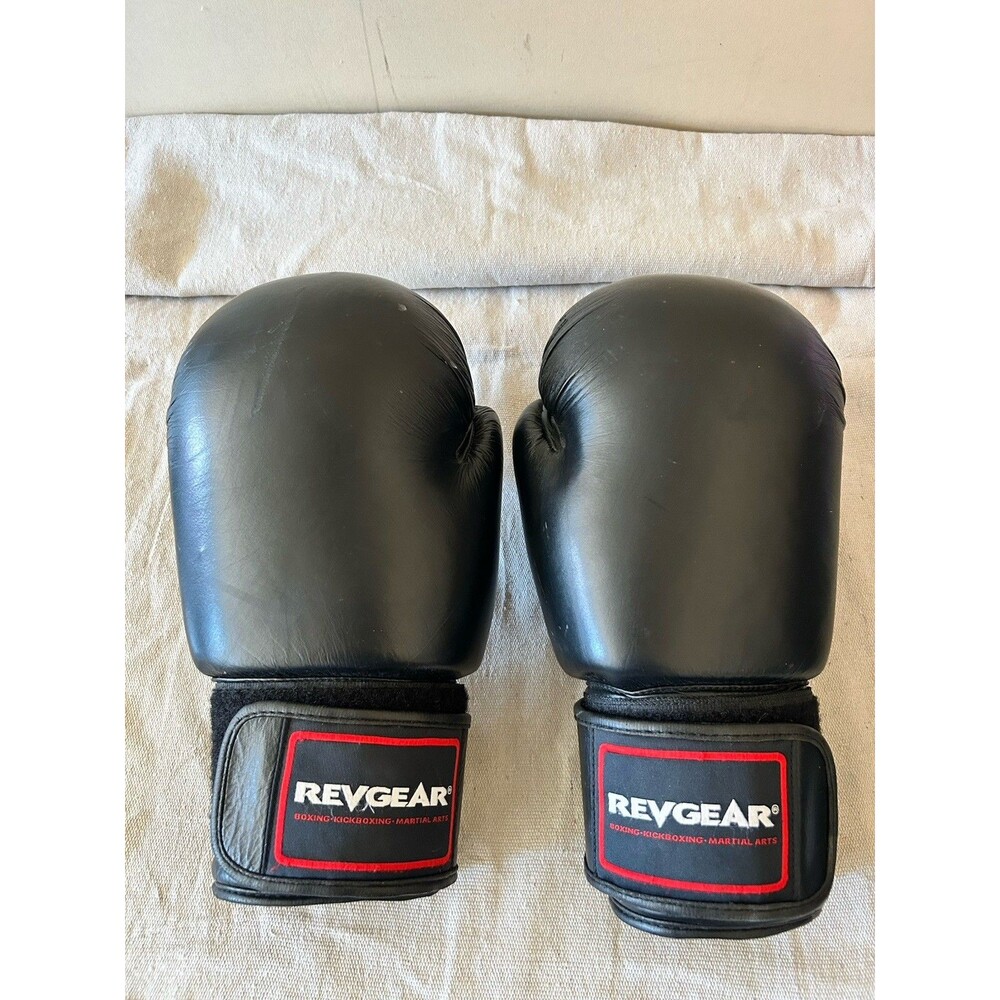 Revgear 16 oz Sparring Boxing Gloves Black/Red Hook & Loop Wrist Strap Size L